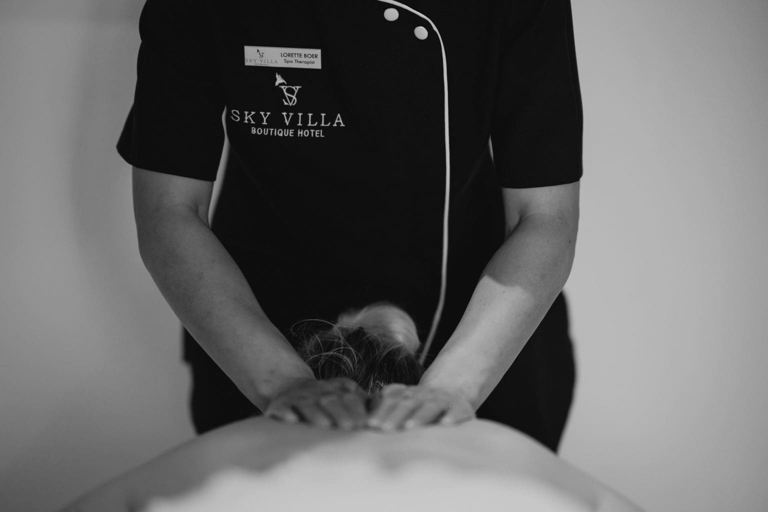 sky villa spa treatment back massage